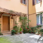 Bologna Tra Centro E Universita\' Apartment