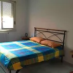 Lillo\'S Flat