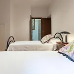 Modi, Bologna By Short Holidays