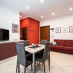 Giorgi Homes - Easy Apartment By Wonderful Italy