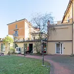 Housmart San Mamolo 6