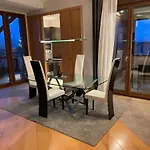 Attico Con Vista Spettacolare E Jacuzzi