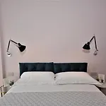 La Dotta Apartments - Via Jacopo Barozzi 2