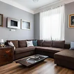 Massarenti Elegant Apartment By Wonderful Italy