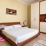 San Donato Cozy Apartment By Wonderful Italy