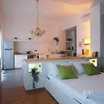 Guglielmo City Center Studio By Wonderful Italy