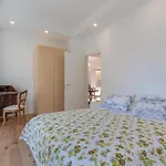 Apt W/Terrace 10 Min Walk From Piazza S.Stefano