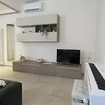 Pasubio Apartment