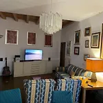 Suite 23