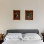 Lydia & Vittorio Apartments By Wonderful Italy
