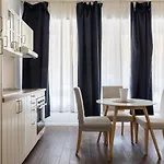Largo Molina Studio I By Wonderful Italy