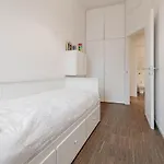 Realkasa De Crescenzi Family Apartment