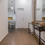 Realkasa De Crescenzi Family Apartment