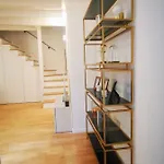 Gombruti14 Boutique Home