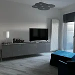 Towers Suites