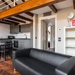 Wooden Design Apartment By Wonderful Italy