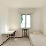 Private Room For Girls