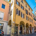 Old Town Via Marsala Apartment