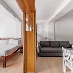 Bright And Cozy Studio By Wonderful Italy