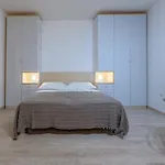 Mandala Central & Comfy Studio