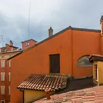 Aposa Little House