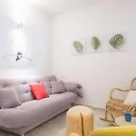 San Mamolo Apartment By Studio Vita
