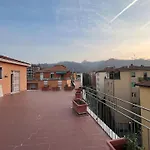 Camere In Appartamento Condiviso Vista San Luca
