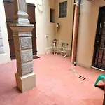 Central And Cozy Loft With Courtyard