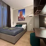 Albari House