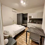 B&B Marconi 49
