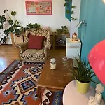 Spazioviola Appartamento Intimo Boho Style Uno Spazio Magico Per L\'Energia Che Si Respira In Un Palazzo Della Vecchia Bologna Qui Nulla E Perfetto Ma Tutto Racconta
