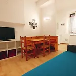 New And Cozy Flat In Via Mascarella