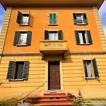 Appartamento In Villetta D\'Epoca