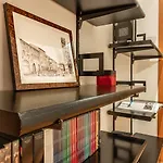 Spacious Apt With Kitchenette, Near Piazza Maggiore
