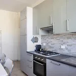 Suite La Montagnola Park 200M Stazione Centrale