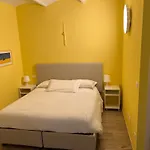 Casa Francia Emilia Levante