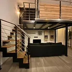 Avantgard Rooms Loft Maggiore