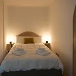 Urban Retreat - Ambrogiohost