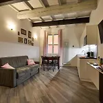 La Torre Lunga -Smart Working- 150 M Dalle-From Due Torri-Two Towers