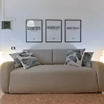 Mono Apartments Saragozza