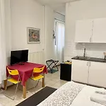 3-Tourist House Bologna-Mansarda - Self Check-In