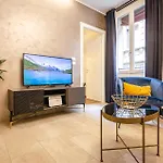 Goito Luxury Apartment, In The Historical Center