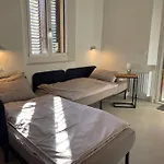 Kurt\'S Kitchen, Stylish Apartment With Terrace