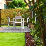 Urban Cottage Free Parking - Private Garden