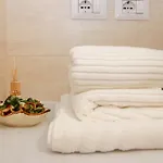 U Zone Apartment