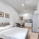 Carbonara Palace 2 - Luxury Comfort Under Medieval Towers