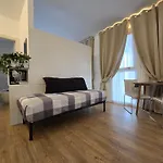 La Ca\' Saffi Affittaly Apartments