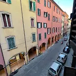 Elle Rooms