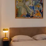 Vikos Lodge