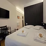 La Ca\' Saffi Affittaly Apartments